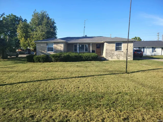 $140,000 | 108 Southwest 2nd Street, Loogootee, IN 47553
