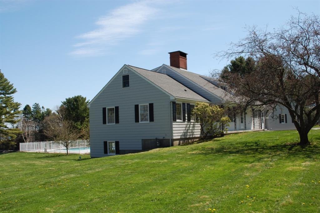 20 Longmeadow Road Cumberland Foreside, ME 04110 - Photo 2 of 35 Photo