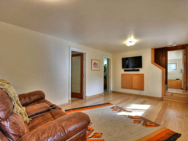 570 Mountain View Road Santa Cruz, CA 95065 - Photo 11 of 25 Gallery Image 11