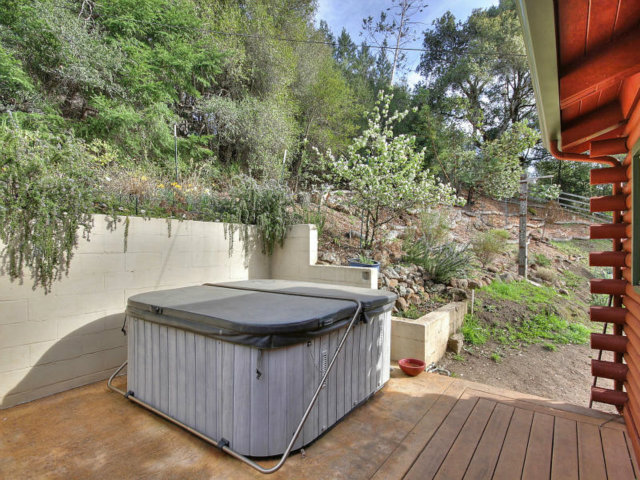 570 Mountain View Road Santa Cruz, CA 95065 - Photo 14 of 25 Gallery Image 14