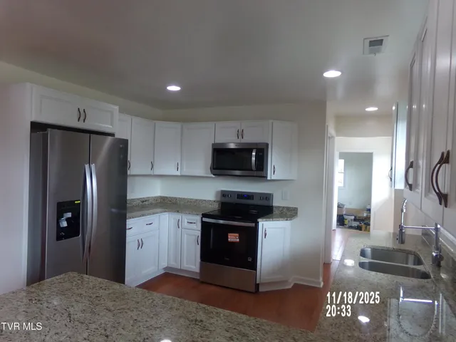 $475,000 | 915 Muddy Creek Road, Piney Flats, TN 37686