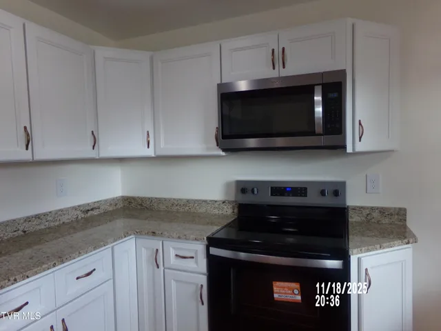 $475,000 | 915 Muddy Creek Road, Piney Flats, TN 37686