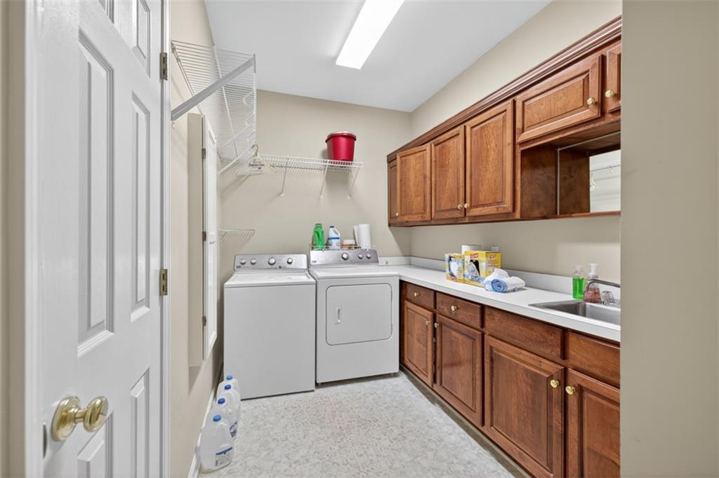 3357 Rising Fawn Trail Suwanee, GA 30024 - Photo 18 of 93