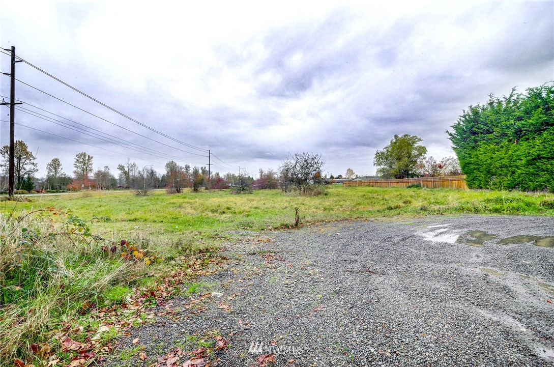 0 Johnson Street Enumclaw, WA 98022 - Photo 9 of 17 a view of a green field