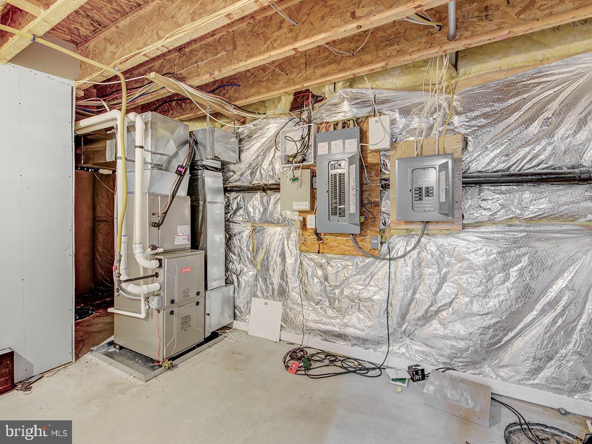 540 Morgan Drive Mickleton, NJ 08056 - Photo 21 of 33 a view of garage