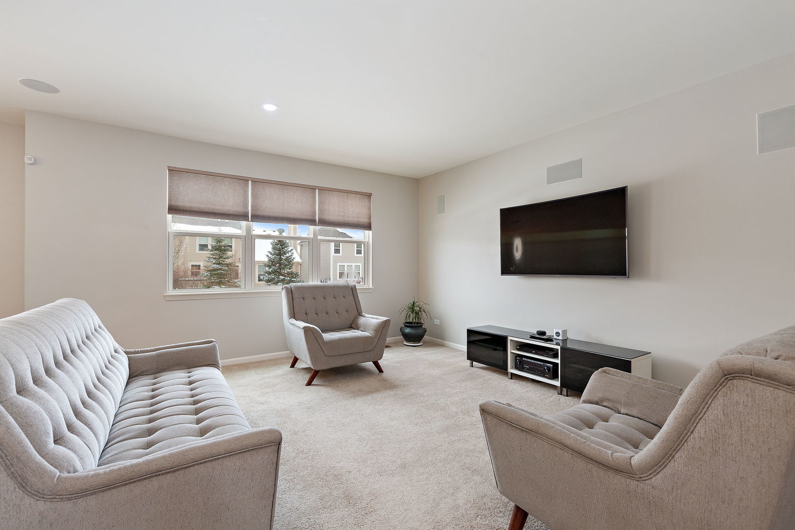 3529 English Prairie Road Elgin, IL 60124 - Photo 5 of 25