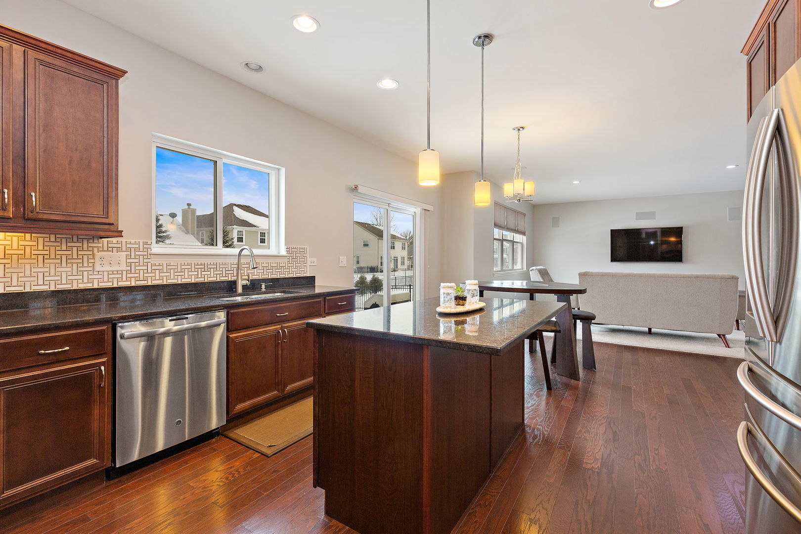 3529 English Prairie Road Elgin, IL 60124 - Photo 9 of 25