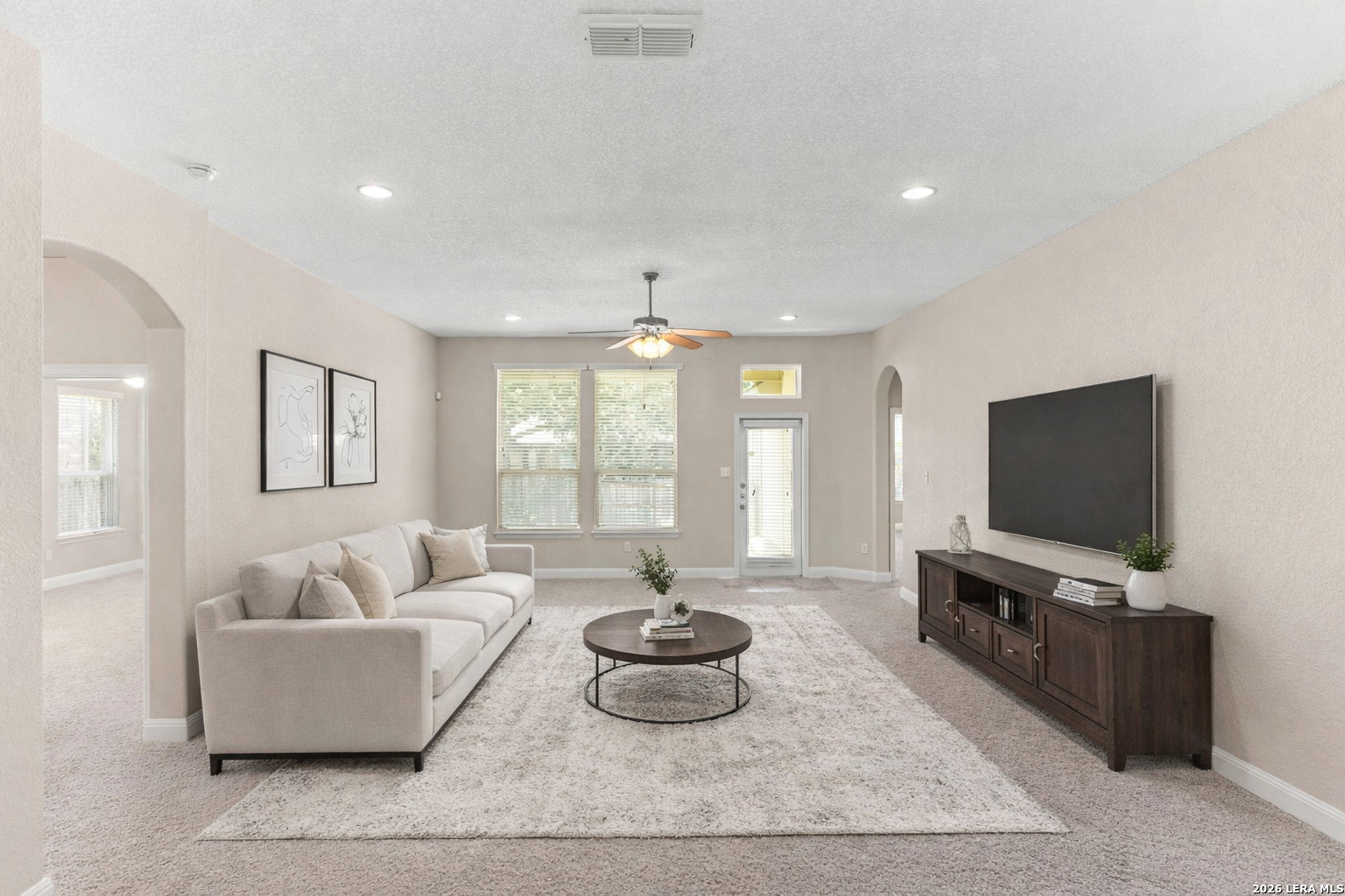 233 Flint Road Cibolo, TX 78108 - Photo 2 of 14
