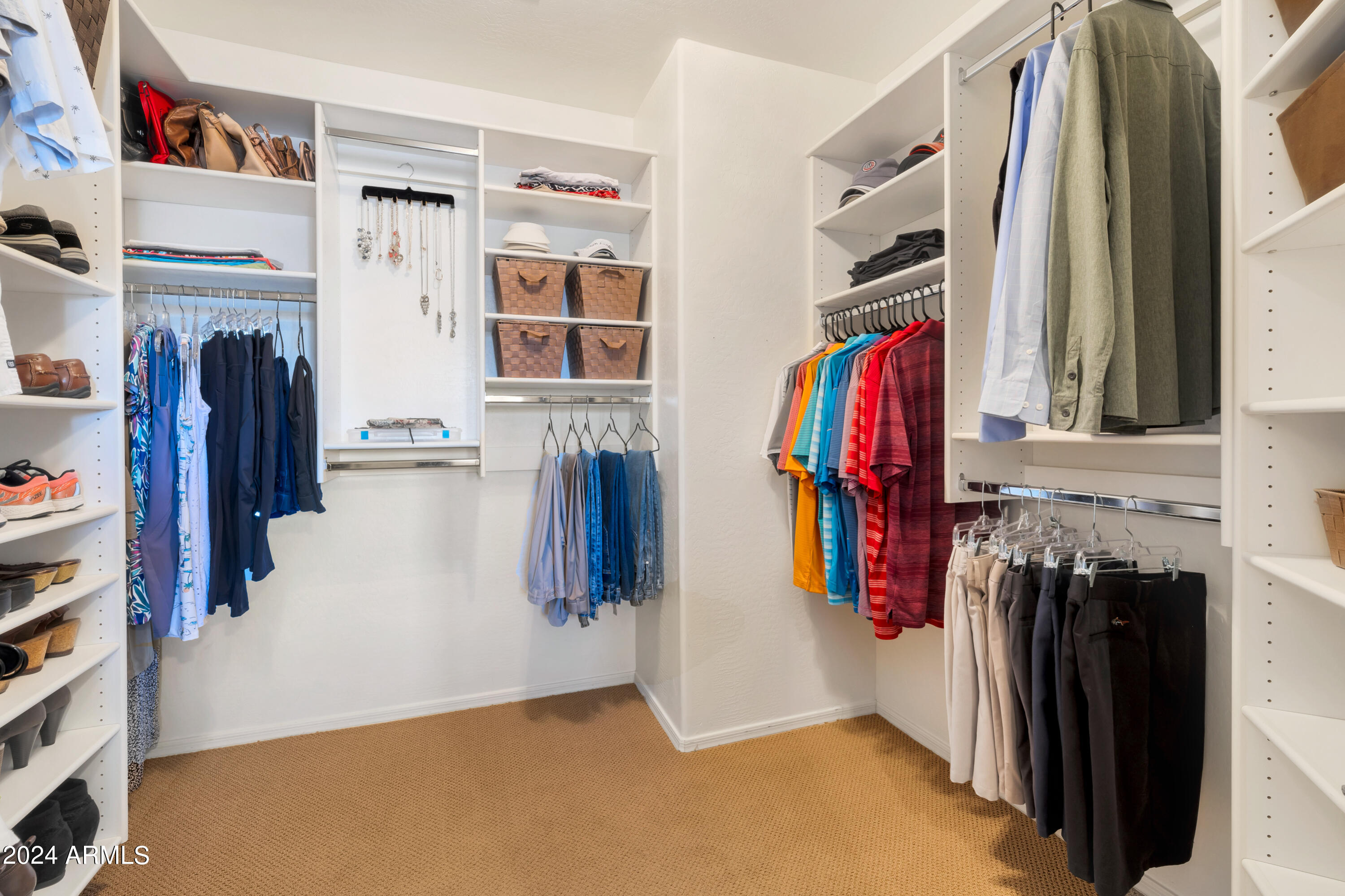 1024 East Frye Road, Unit 1110 Phoenix, AZ 85048 - Photo 15 of 34 Primary Bedroom w-in closet