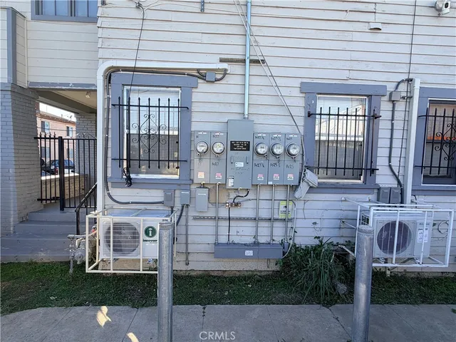 $1,380,000 | 1425 West 18th Street, Unit 4, Los Angeles, CA 90006