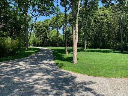 5 Morris Cove Lane, Sag Harbor, NY 11963
