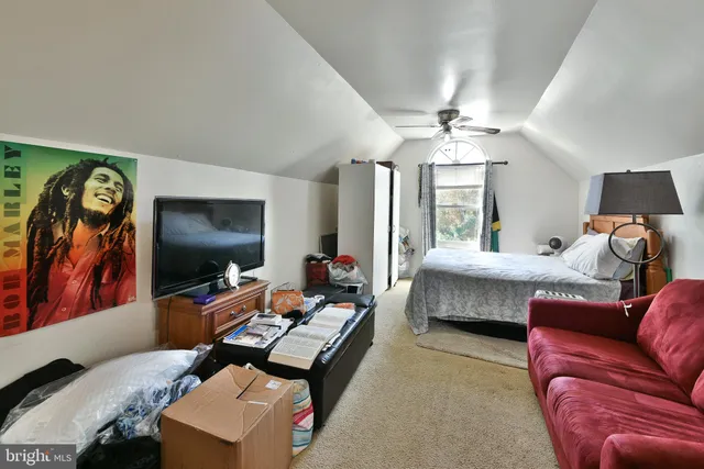 $350,000 | 100 Victoria Drive, Montgomeryville, PA 19446