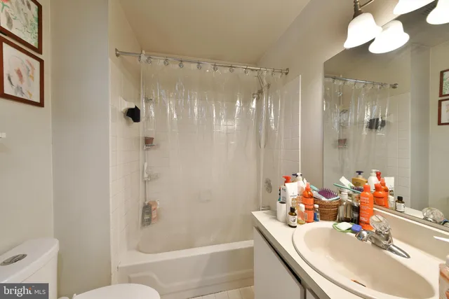 $350,000 | 100 Victoria Drive, Montgomeryville, PA 19446