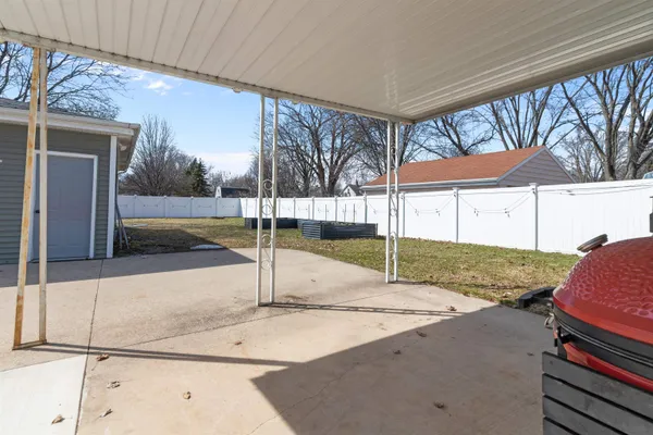 $275,000 | 121 South Schaefer Street, Appleton, WI 54915