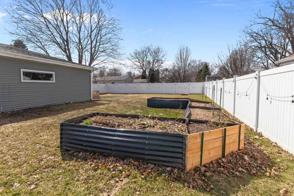 $275,000 | 121 South Schaefer Street, Appleton, WI 54915