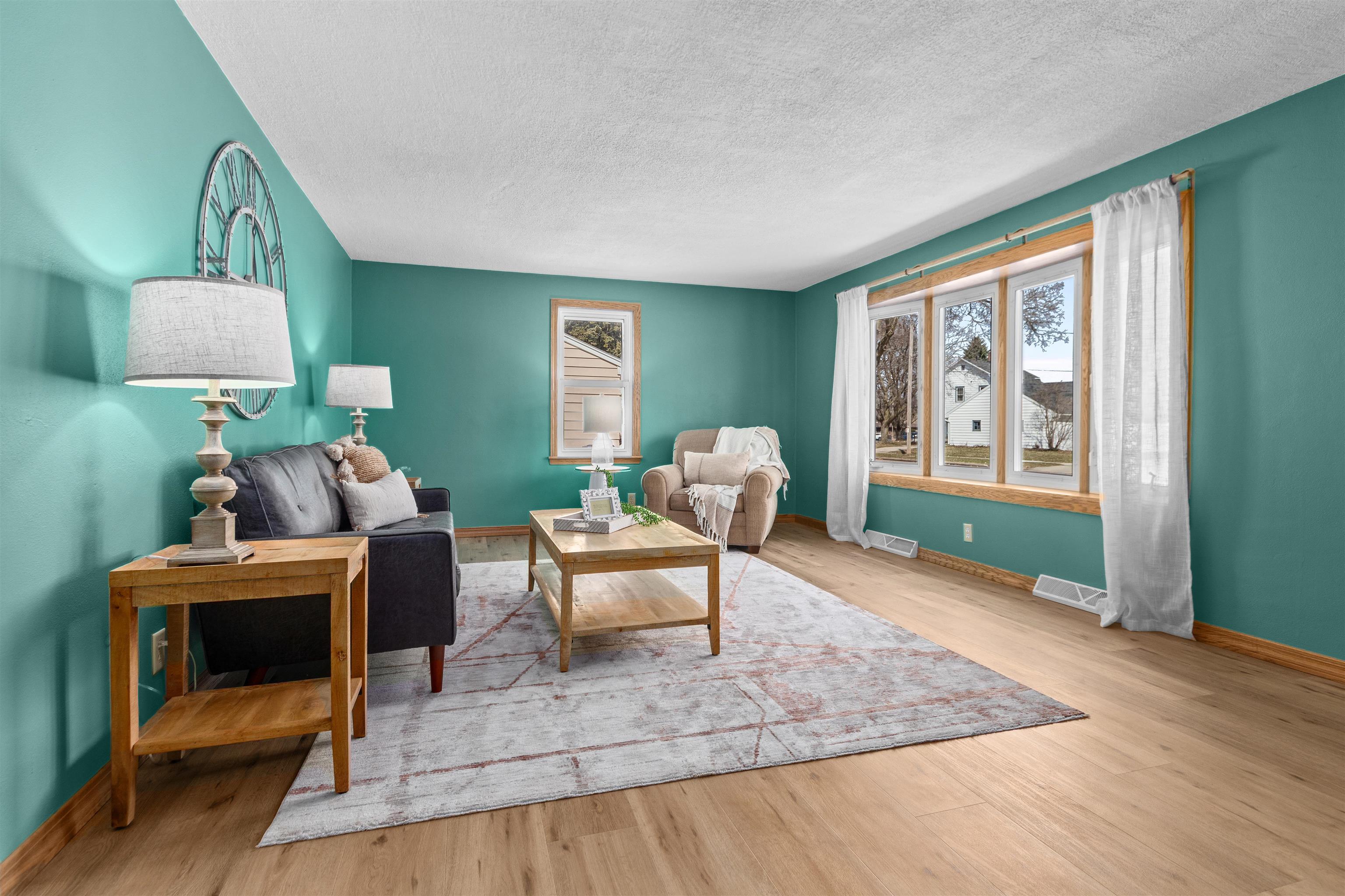 121 South Schaefer Street Appleton, WI 54915 - Photo 6 of 33