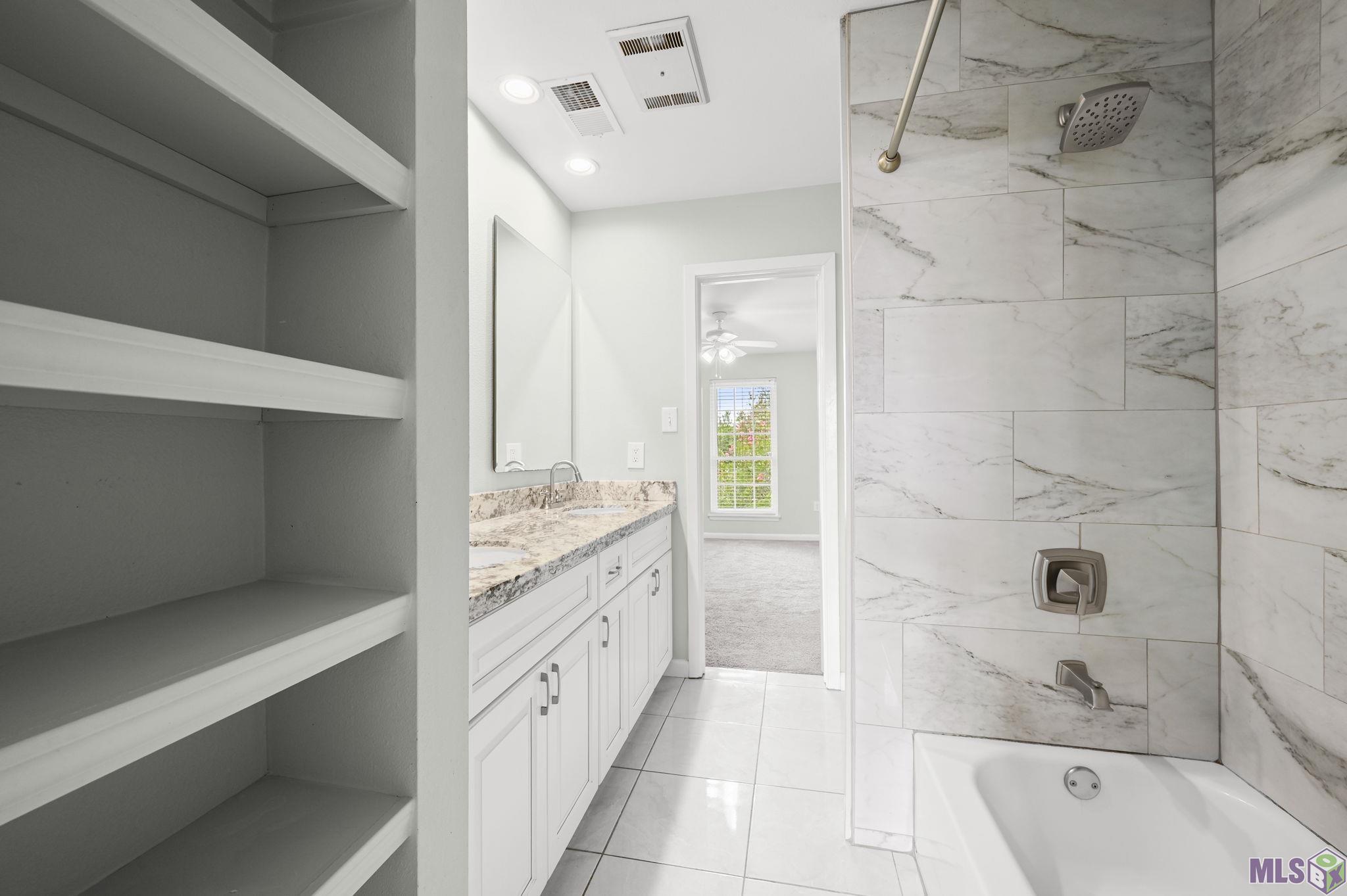 540 South Flannery Road, Unit 14D Baton Rouge, LA 70815 - Photo 15 of 22