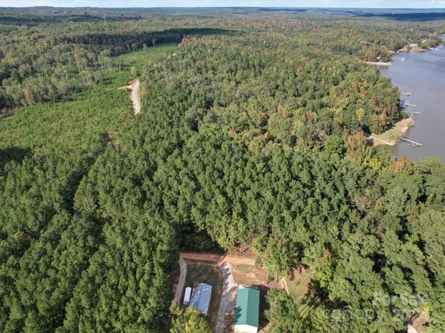 $725,000 | 2502 Arrowhead Road, Liberty Hill, SC 29074