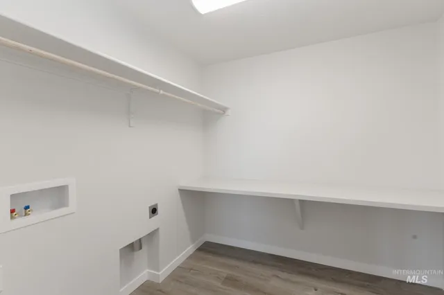 $549,990 | 1077 Woods Bog Avenue, Middleton, ID 83644