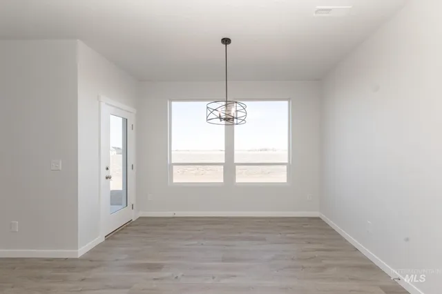 $549,990 | 1077 Woods Bog Avenue, Middleton, ID 83644