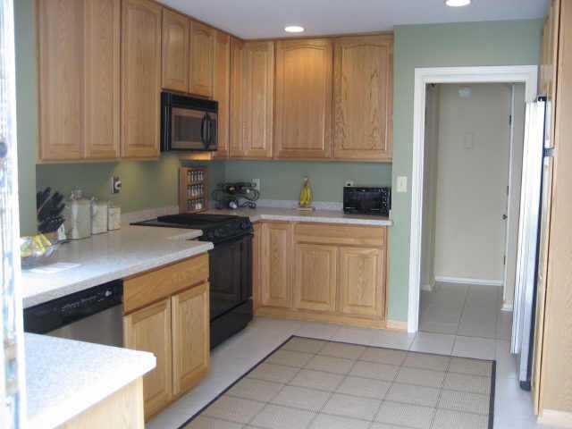 2606 Camden Road Upper Arlington, OH 43221 - Photo 4 of 10 Gallery Image 4