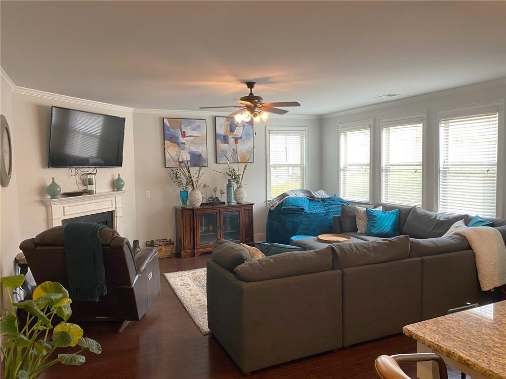 4806 Ralin Court Southwest Atlanta, GA 30331 - Photo 8 of 12 Gallery Image 8