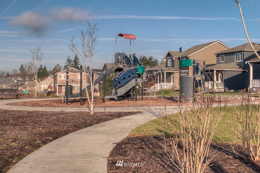 4734 Court R, Unit 2702 Tacoma, WA 98404 - Photo 13 of 14