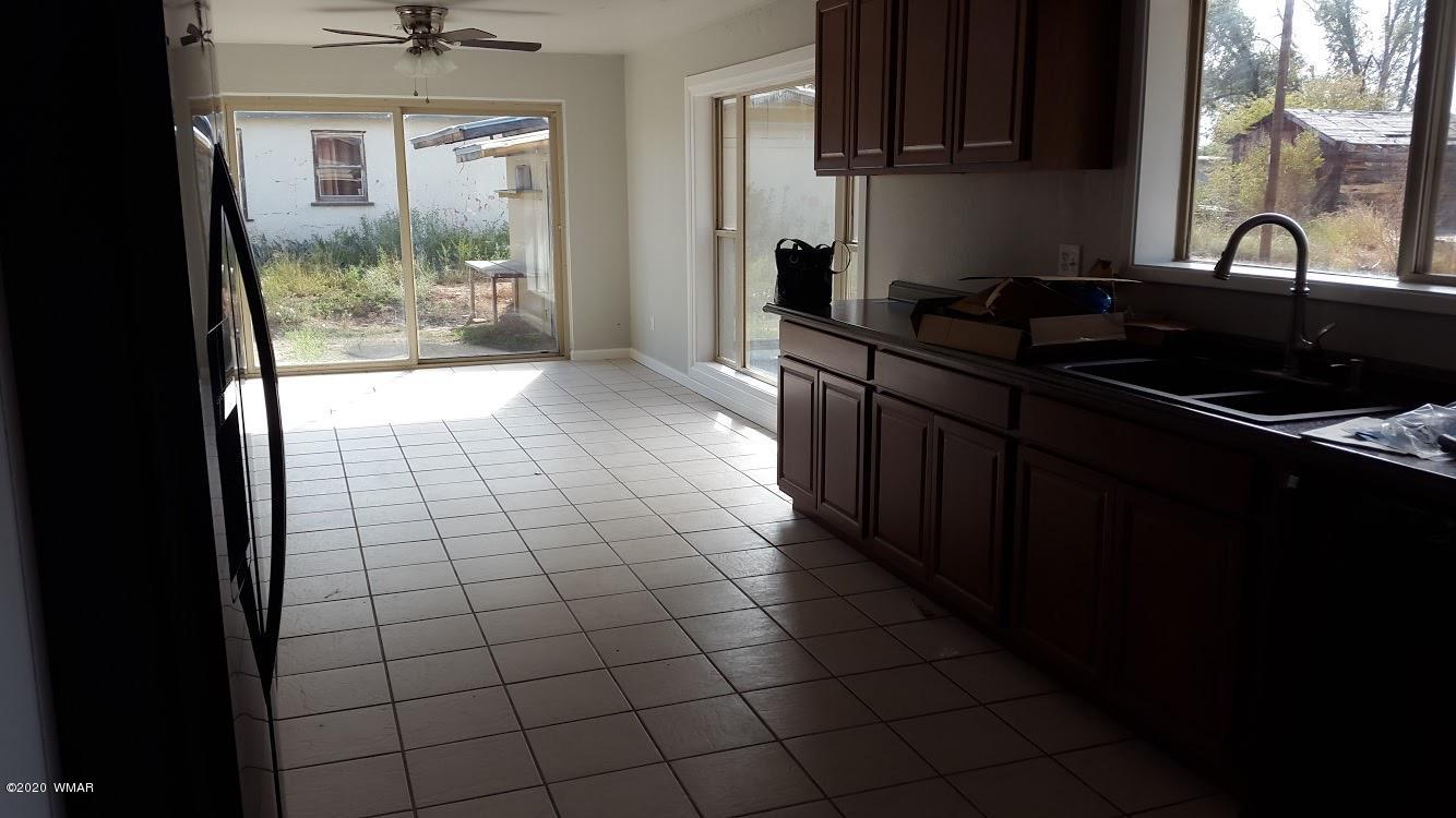 61 South 2nd W Street Snowflake, AZ 85937 - Photo 2 of 29