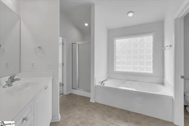 $465,000 | 1105 Farming Creek Drive, Simpsonville, SC 29680