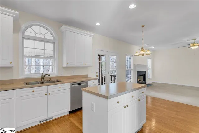 $465,000 | 1105 Farming Creek Drive, Simpsonville, SC 29680