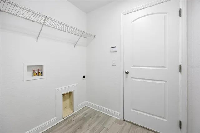 a view of a storage & utility room