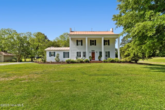 $549,000 | 368 Hopewell Road, Edenton, NC 27932