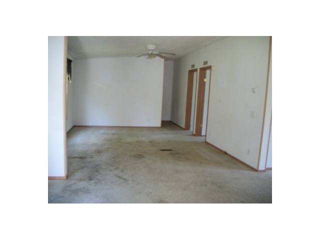 50770 Lipscomb Road Londonderry, OH 45647 - Photo 6 of 7