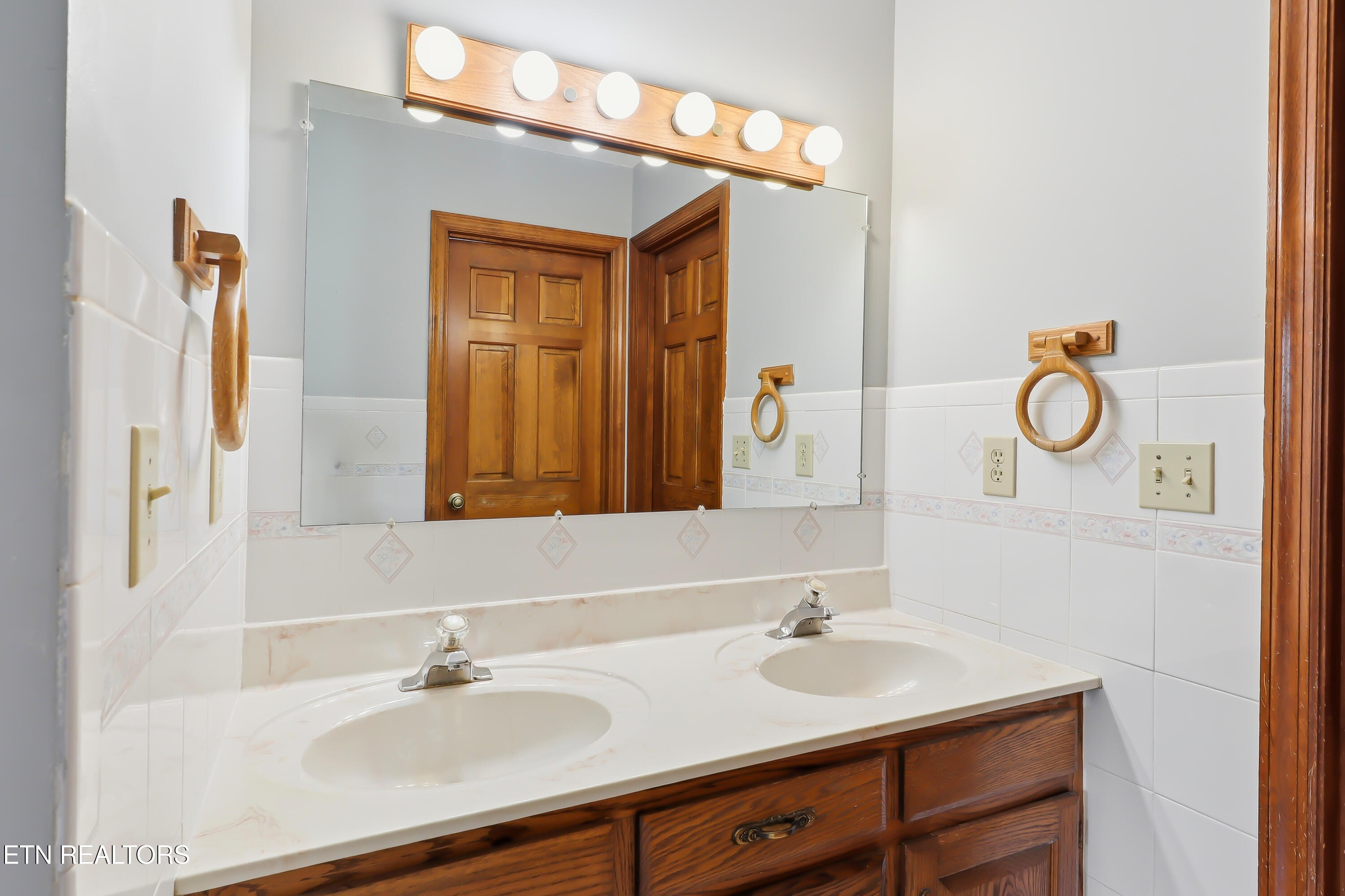 327 Sandy Lane Townsend, TN 37882 - Photo 26 of 53 FINAL-24