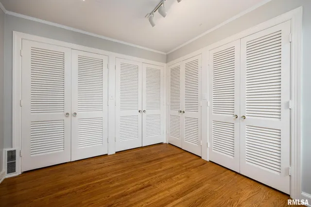 $895,000 | 4407 North Grandview Drive, Peoria Heights, IL 61616