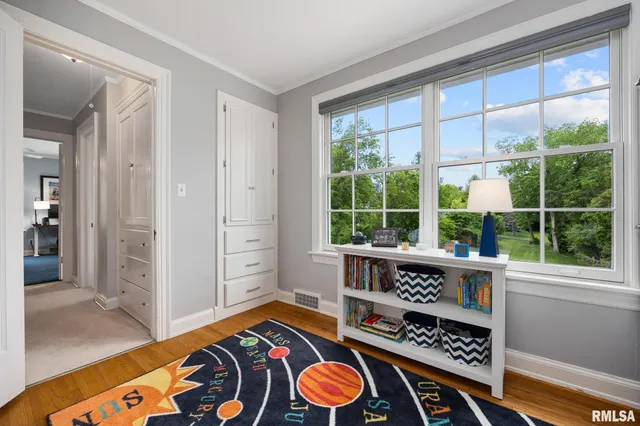 $895,000 | 4407 North Grandview Drive, Peoria Heights, IL 61616