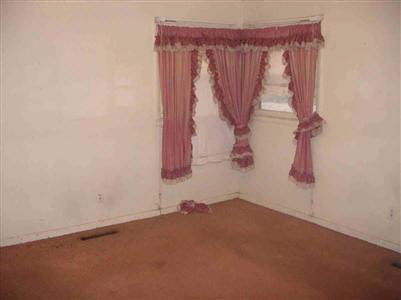 7428 West Stanley Road Flushing, MI 48433 - Photo 3 of 11 20212181-2.JPG