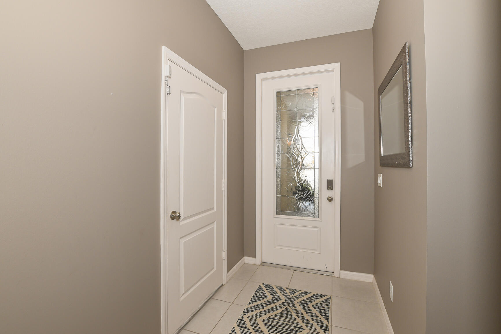 1618 Merriment Way Fort Pierce, FL 34947 - Photo 4 of 32 Entry