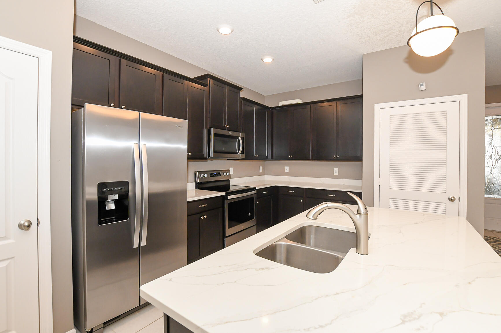 1618 Merriment Way Fort Pierce, FL 34947 - Photo 6 of 32 Kitchen