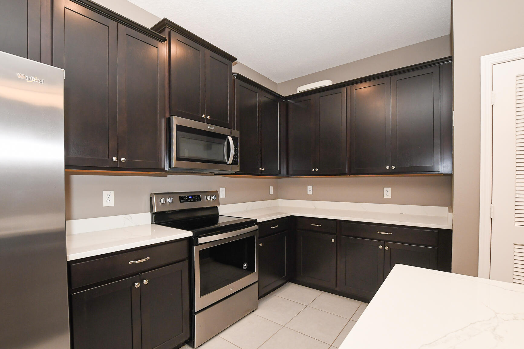1618 Merriment Way Fort Pierce, FL 34947 - Photo 7 of 32 Kitchen