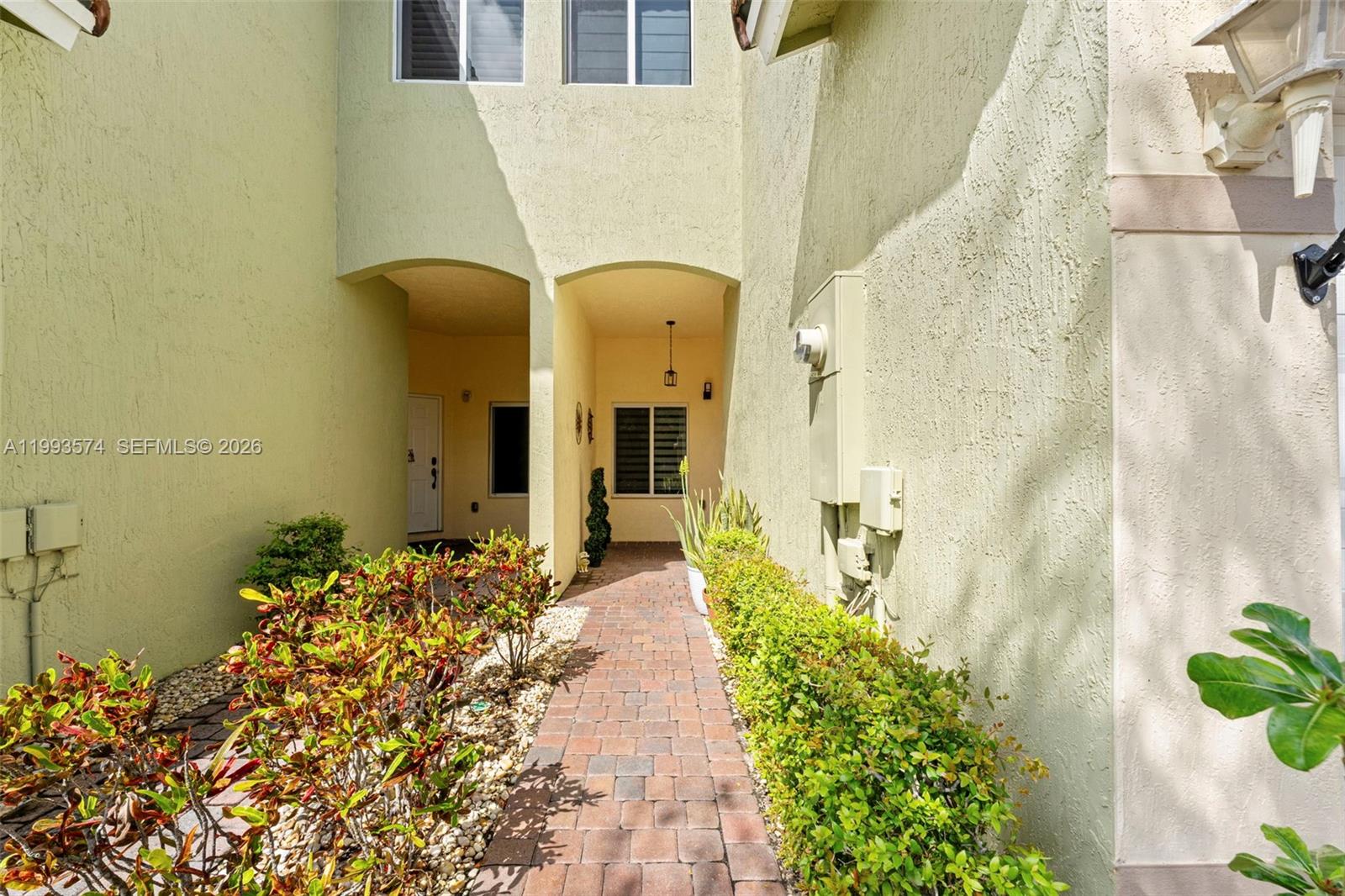 2338 Southeast 16th Terrace Homestead, FL 33035 - Photo 19 of 36
