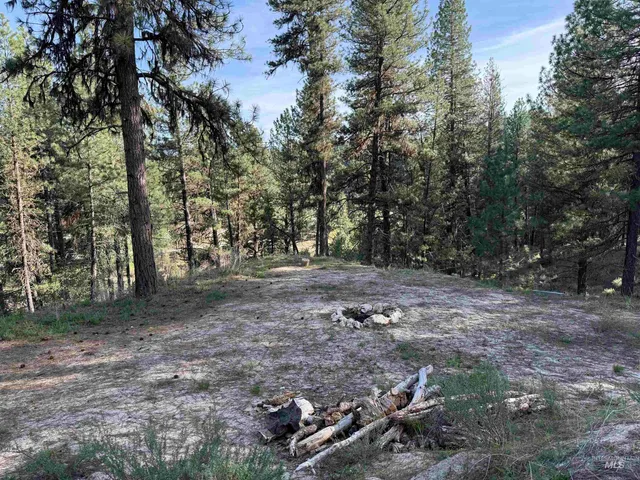 $179,000 | 33 Meadow Creek Drive, Idaho City, ID 83631