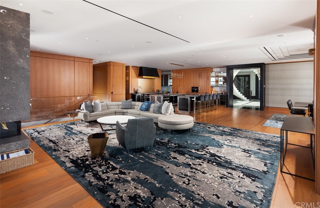 9 Oceanfront Lane Dana Point, CA 92629 - Photo 25 of 61