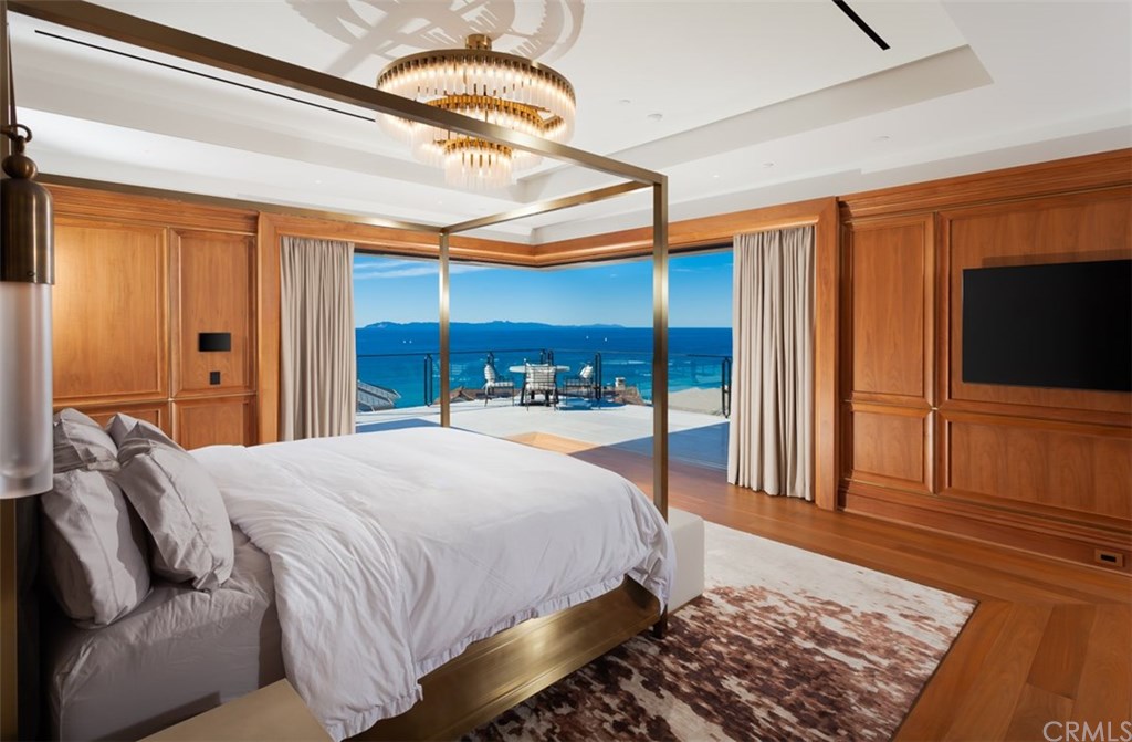 9 Oceanfront Lane Dana Point, CA 92629 - Photo 27 of 61