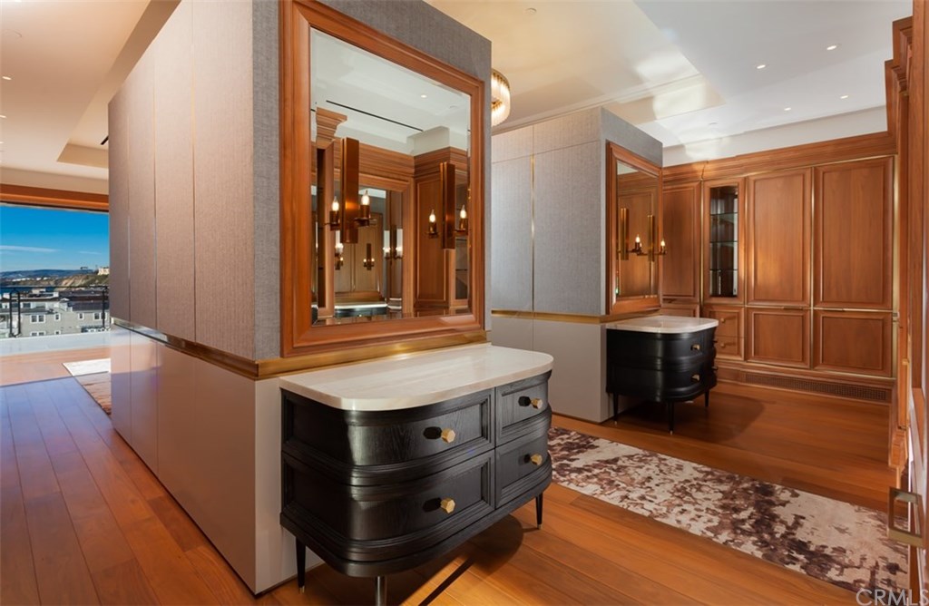 9 Oceanfront Lane Dana Point, CA 92629 - Photo 28 of 61