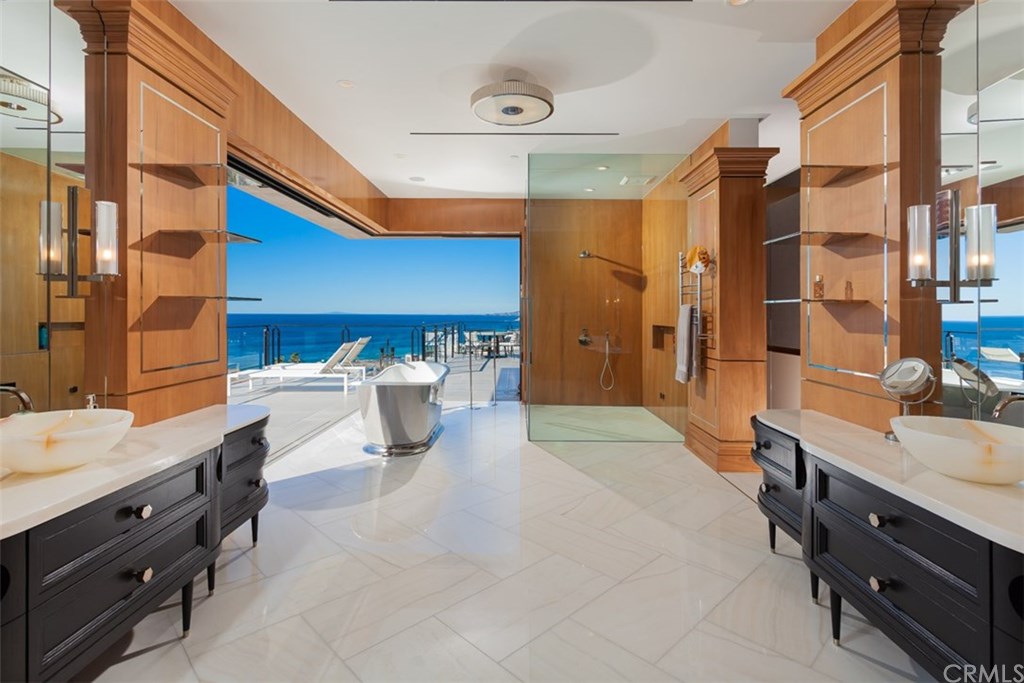 9 Oceanfront Lane Dana Point, CA 92629 - Photo 30 of 61