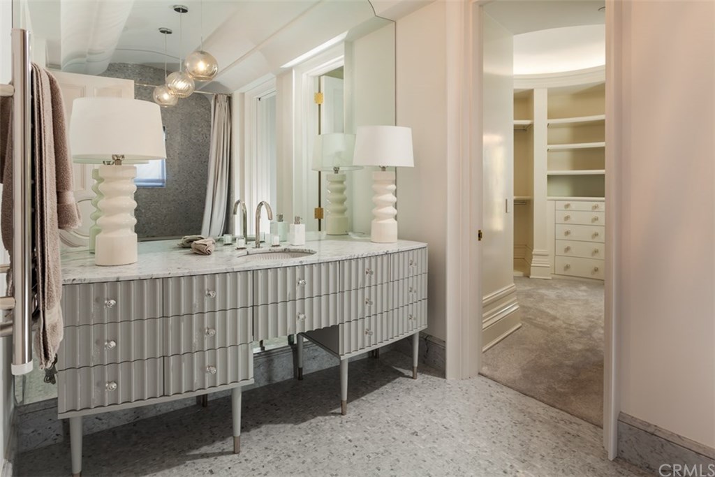 9 Oceanfront Lane Dana Point, CA 92629 - Photo 36 of 61