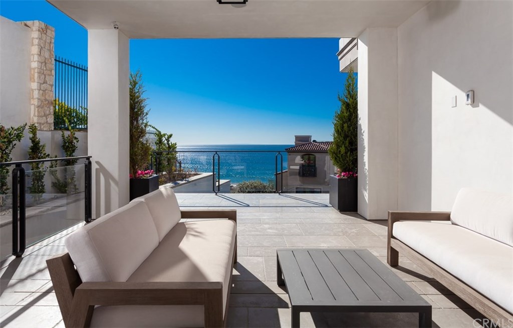 9 Oceanfront Lane Dana Point, CA 92629 - Photo 46 of 61