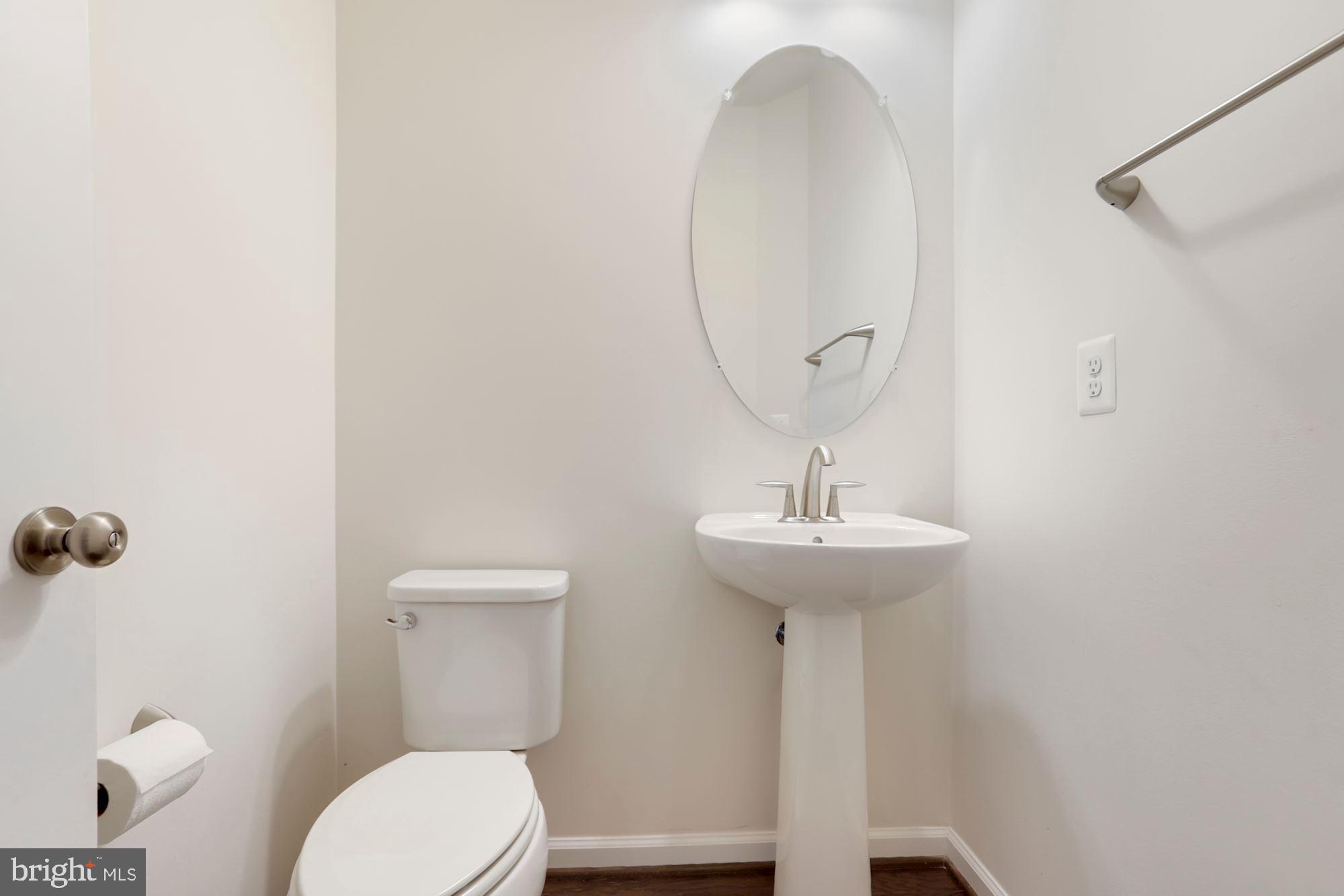 14575 Lakestone Drive Chantilly, VA 20151 - Photo 13 of 50 Main Level Half Bath