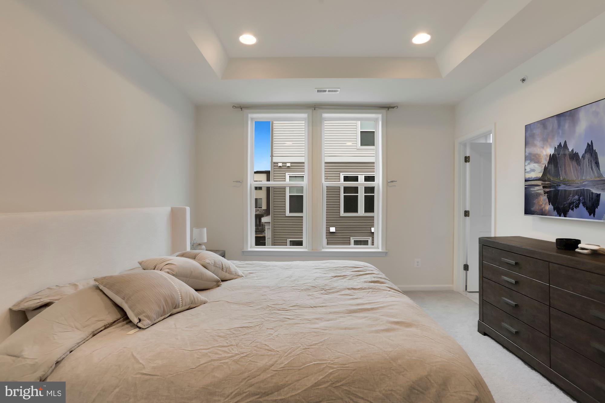 14575 Lakestone Drive Chantilly, VA 20151 - Photo 25 of 50 Primary Bedroom-Upper Level 1